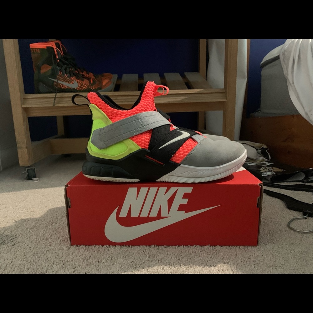 Lebrone soldier 12 “hot lava” size 10